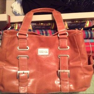 AAA+ condition KENNETH COLE REACTIONS Satchel Bag